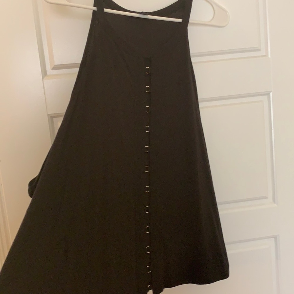 Black Tank